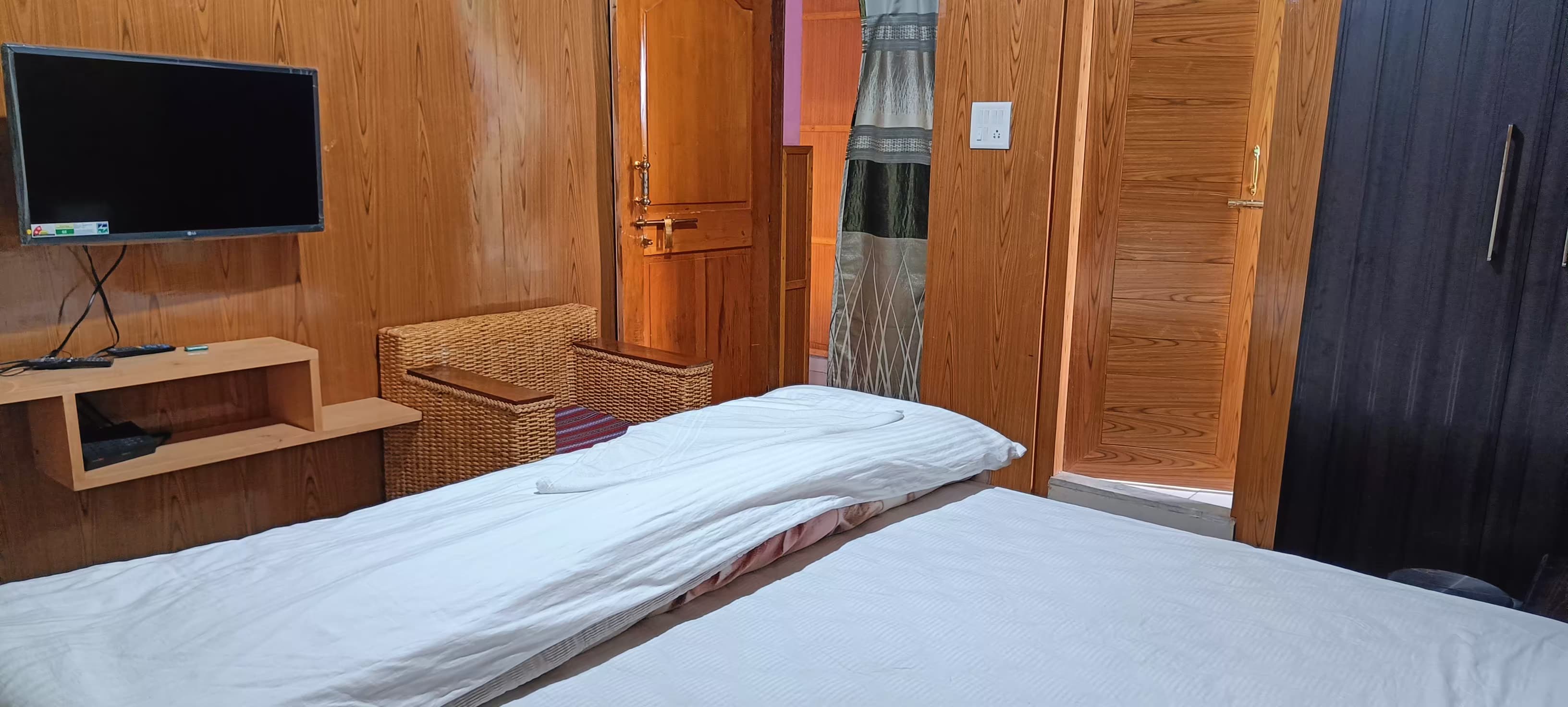 Luxurious Room