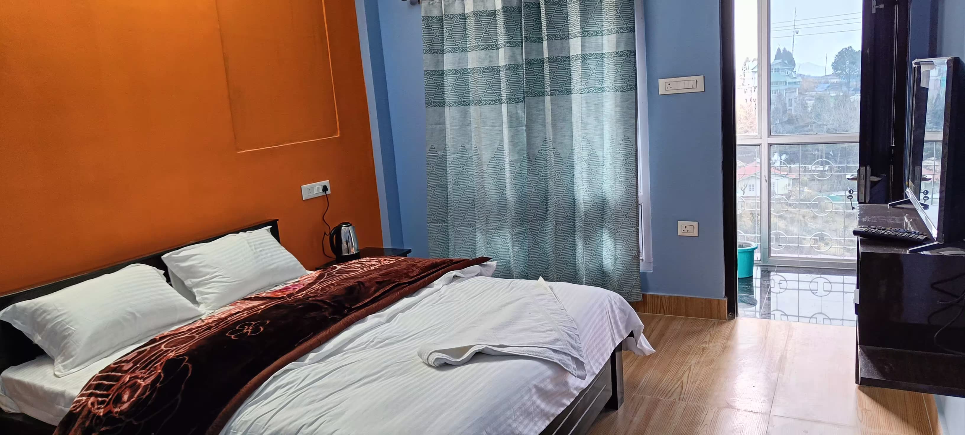 Luxurious Room